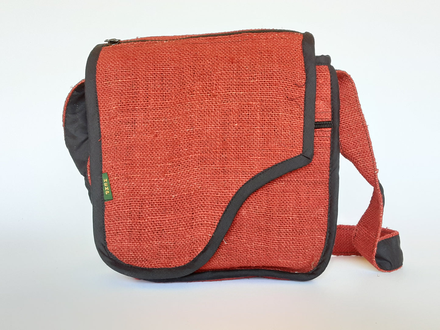 Hemp Cross-Body Bag / Made in Nepal